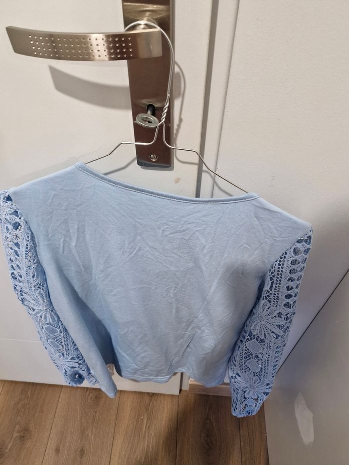Tee-shirt manche longue bleu - photo numéro 2