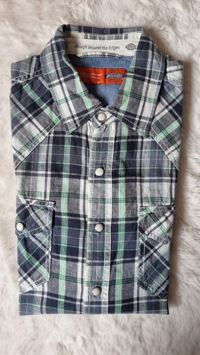 Chemise à carreaux Dickies modèle femme - photo numéro 4