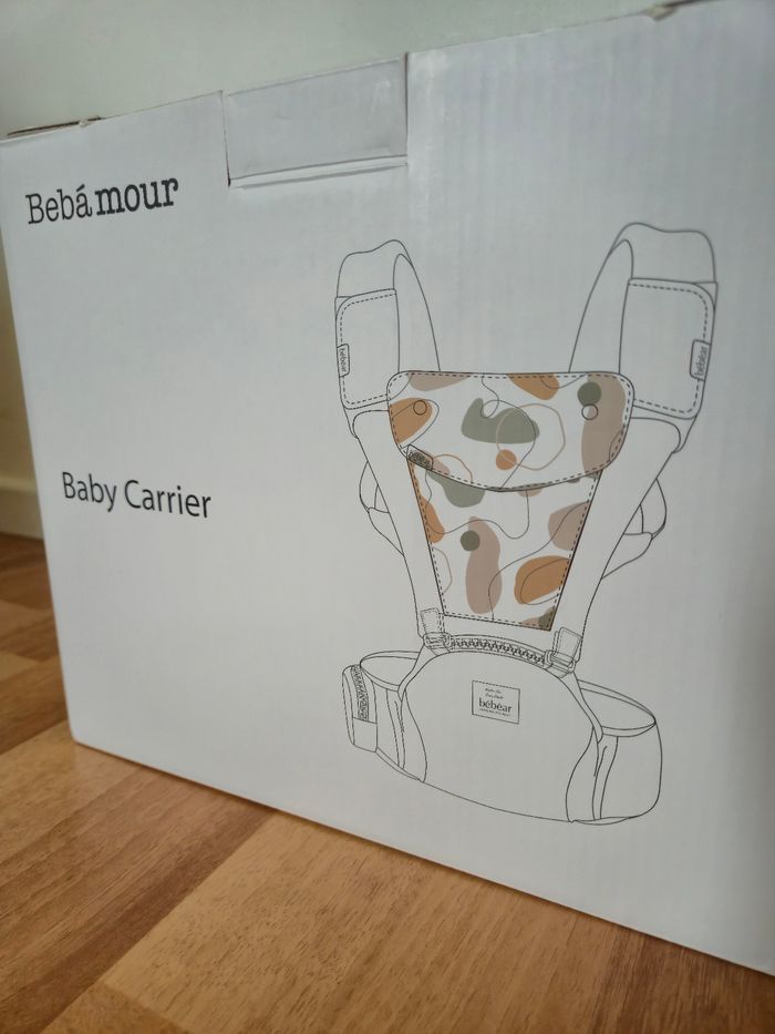 Porte-bébé neuf