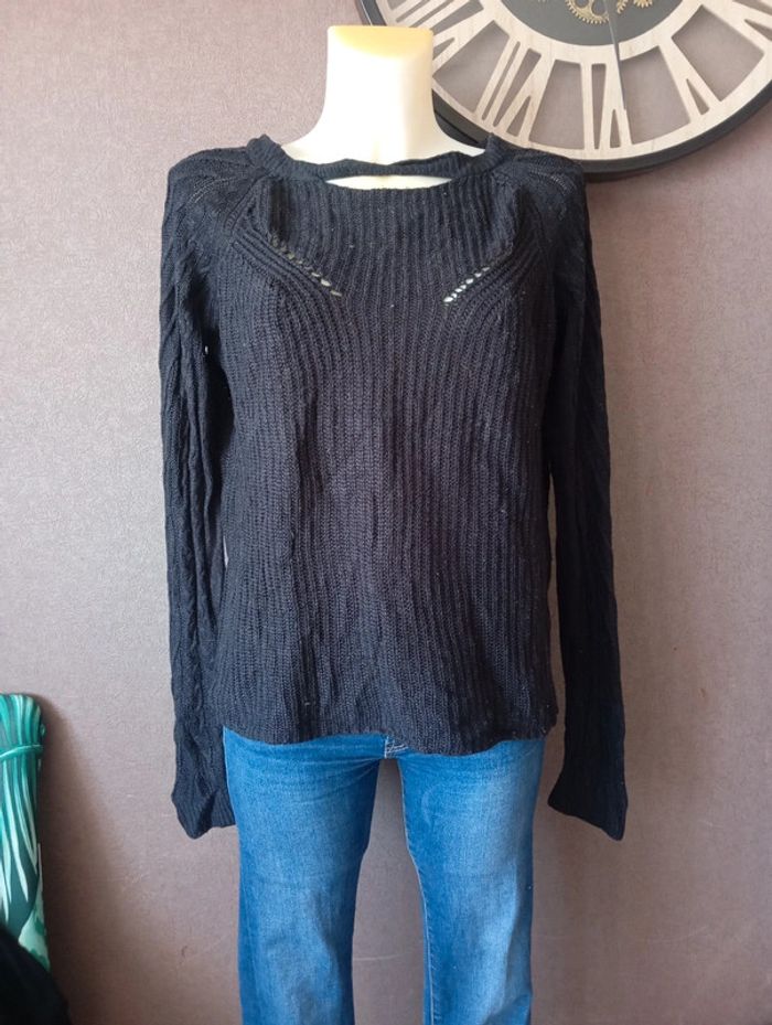 Pull taille S exposure