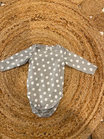 Bodies bebe 1 mois