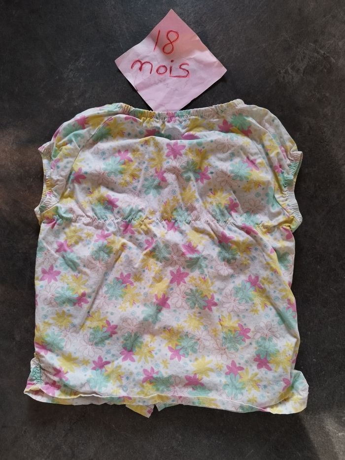 Blouse fleurie 18 mois - photo numéro 4