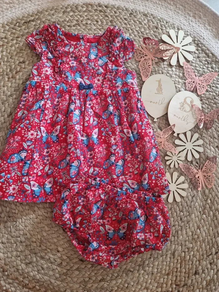 Robe fleurie avec bloomer sergent major bebe fille 18 mois