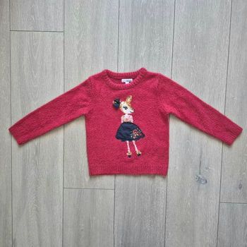 Très beau pull rouge bordeaux, tres doux, excellent état. Fille 5 ans. Marque Lili Marelle
