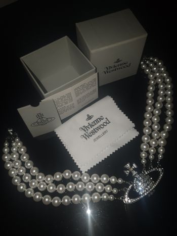 collier Vivienne Westwood