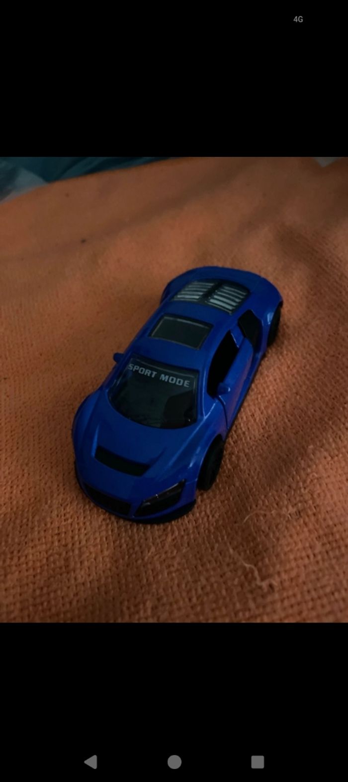 2 petite voiture - photo numéro 3