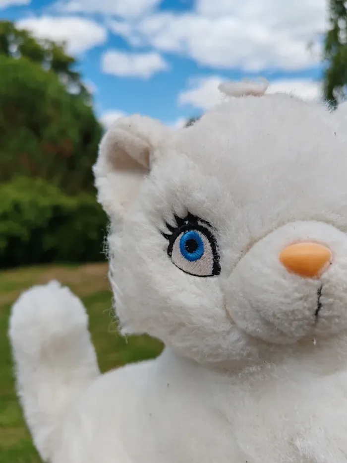 Peluche marie des Aristochats Disney - photo numéro 2