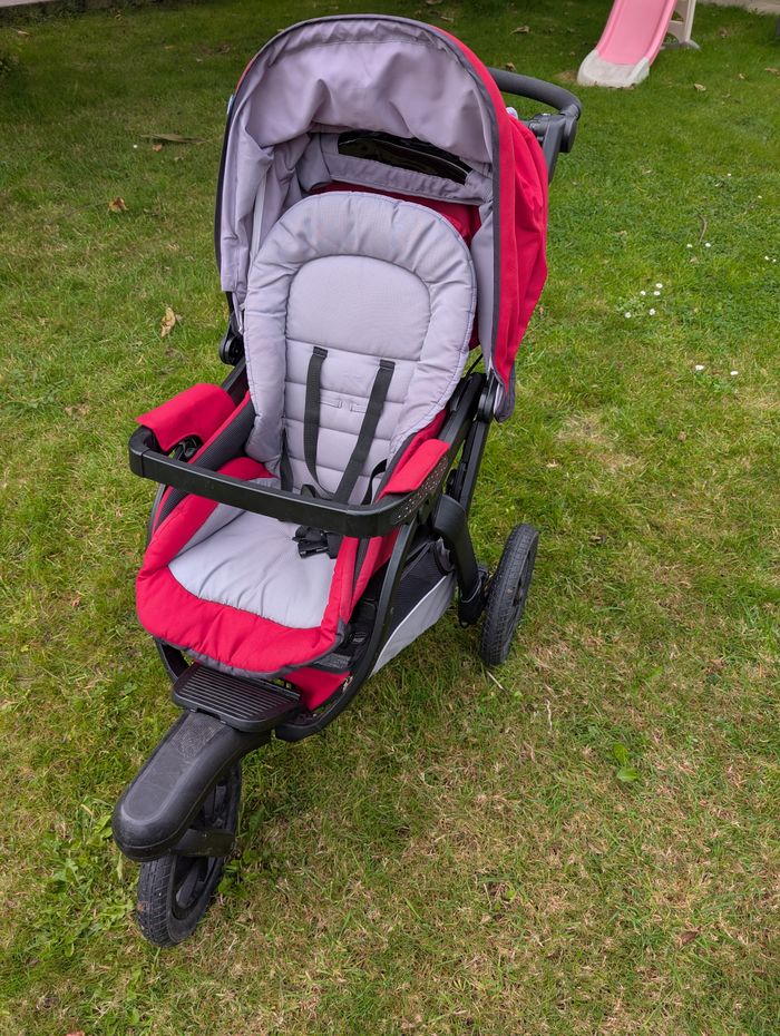 Poussette trio active 3 avec nacelle et cosi