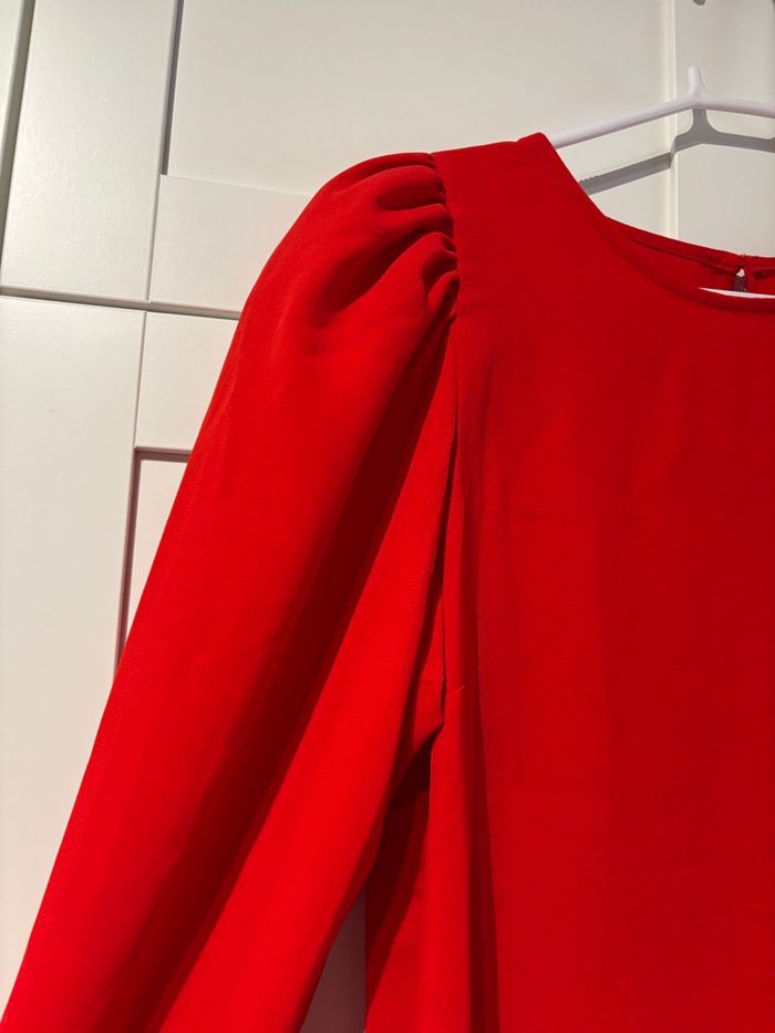 Robe avec épaules froncés - photo numéro 2