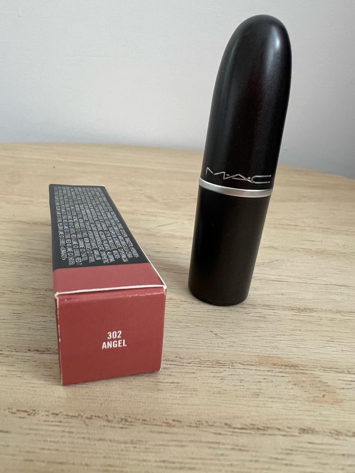 Rouge à lèvres MAC teinte N•302 Angel - photo numéro 2