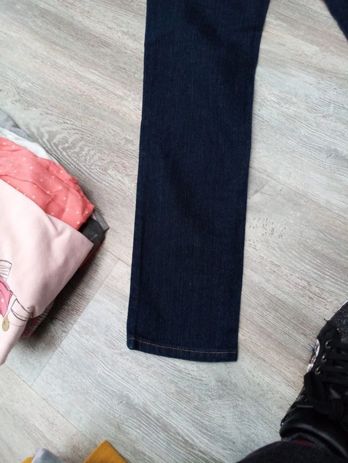 Jean stretch 11/12A - photo numéro 10