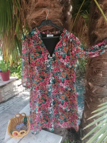 Robe fleurie manches 3/4