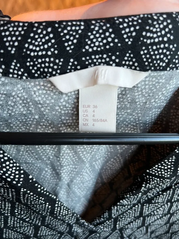 Robe. - photo numéro 5