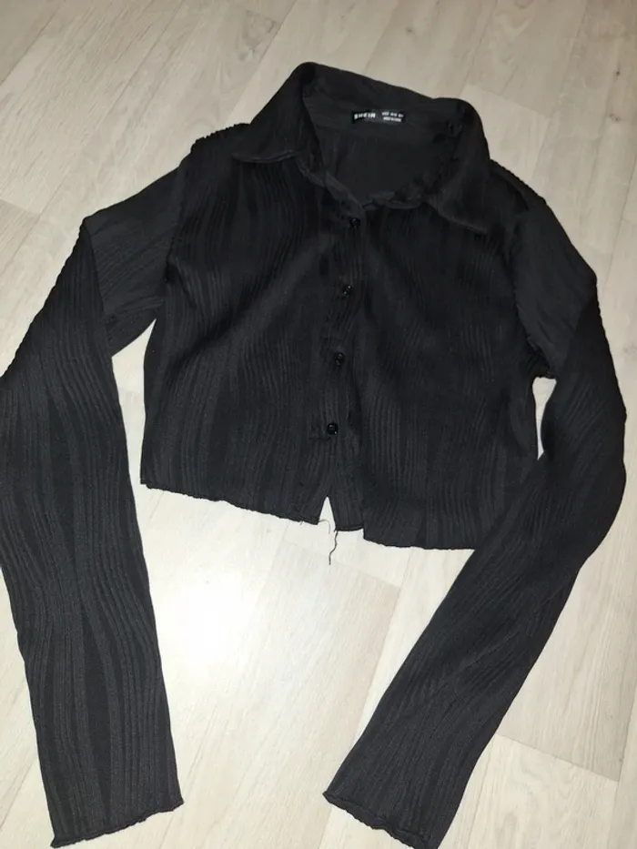 Haut noir