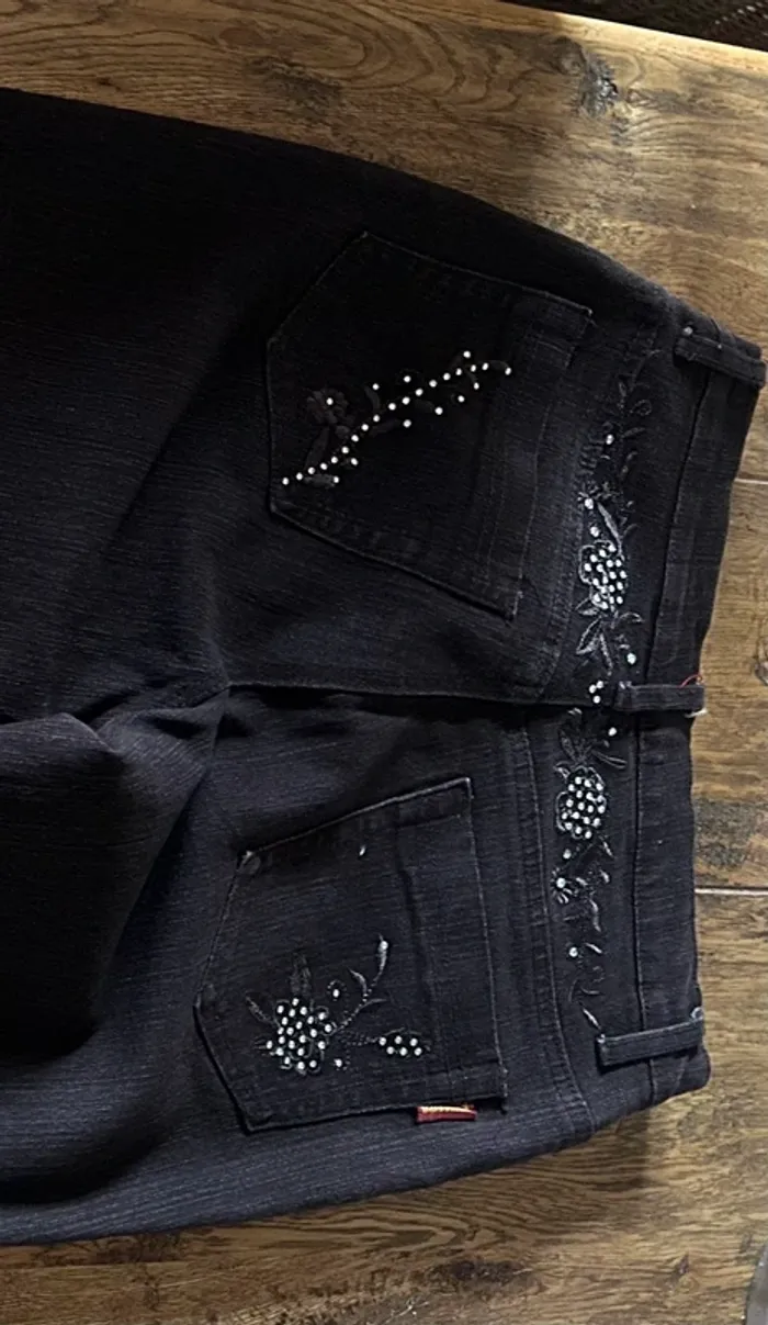 Jean marron foncé avec strass - photo numéro 2