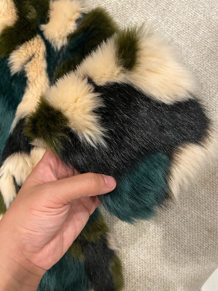 Magnifique manteau aux fosses fourrures de Catimini - photo numéro 2