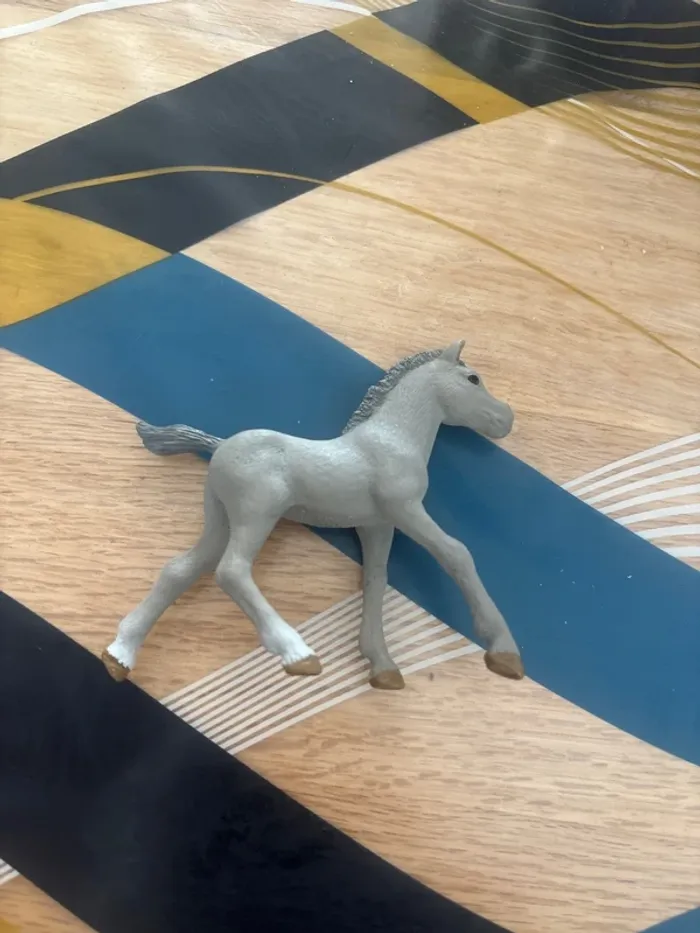 Poulain schleich