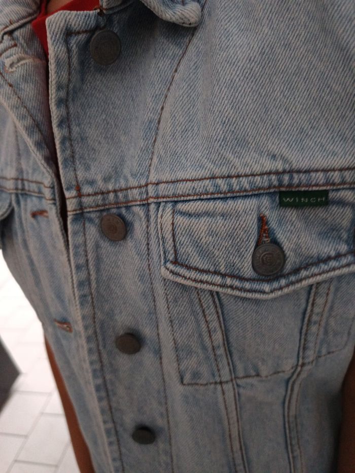 Veste en jean en très bon état - photo numéro 2