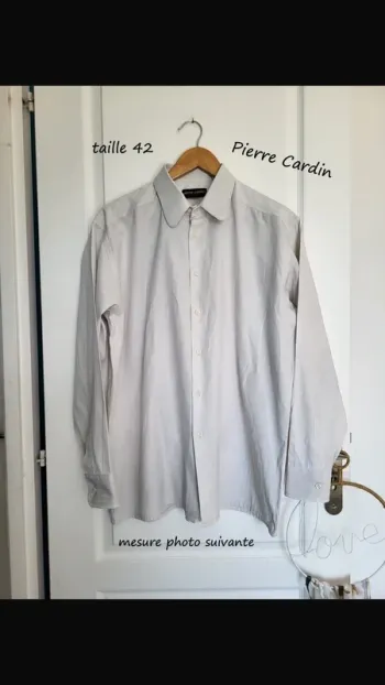 Chemise manches longues Pierre Cardin taille 42