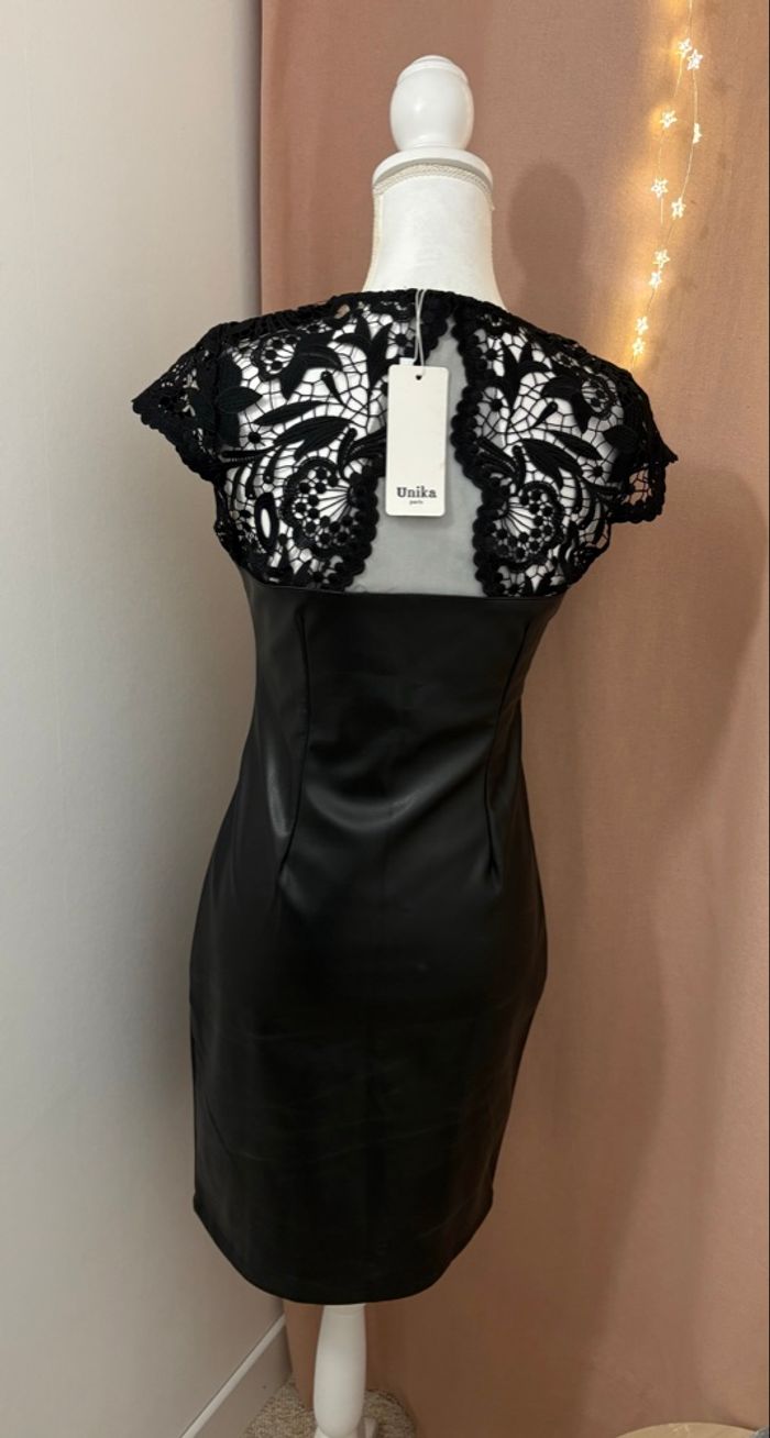 🖤 Robe Unika Paris neuve- Taille 36 - photo numéro 2