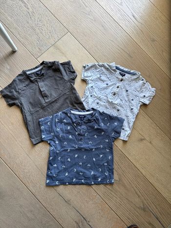 Lot tee  shirts
