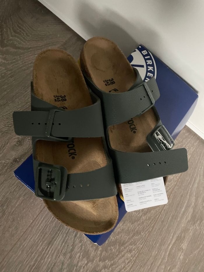 Chaussures sandales de la marque Birkenstock pointure 38 modèle Arizona kids - photo numéro 7