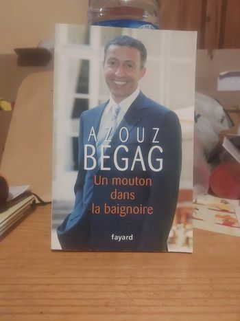 Un mouton dans la baignoire