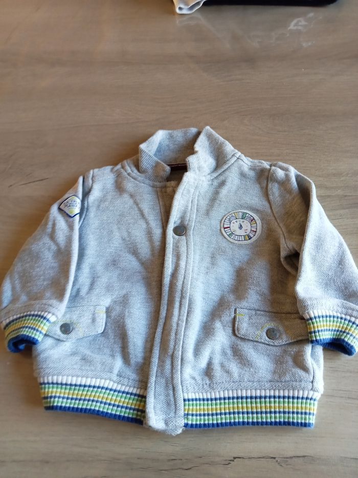 Lot gilets - photo numéro 1