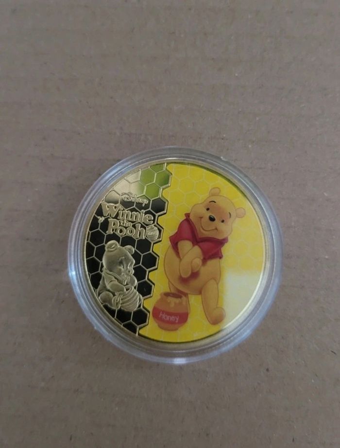 Figurine pièce commémorative winnie disney