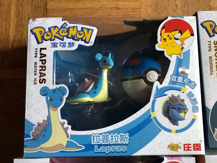 Figurine articulée Pokémon Pokeball Lokhlass