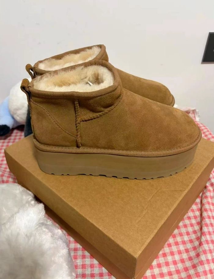 Neu. Ugg mini Platform Snow boots - photo numéro 2