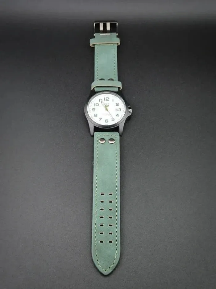 Montre tech verte sapin, renforcée - photo numéro 3