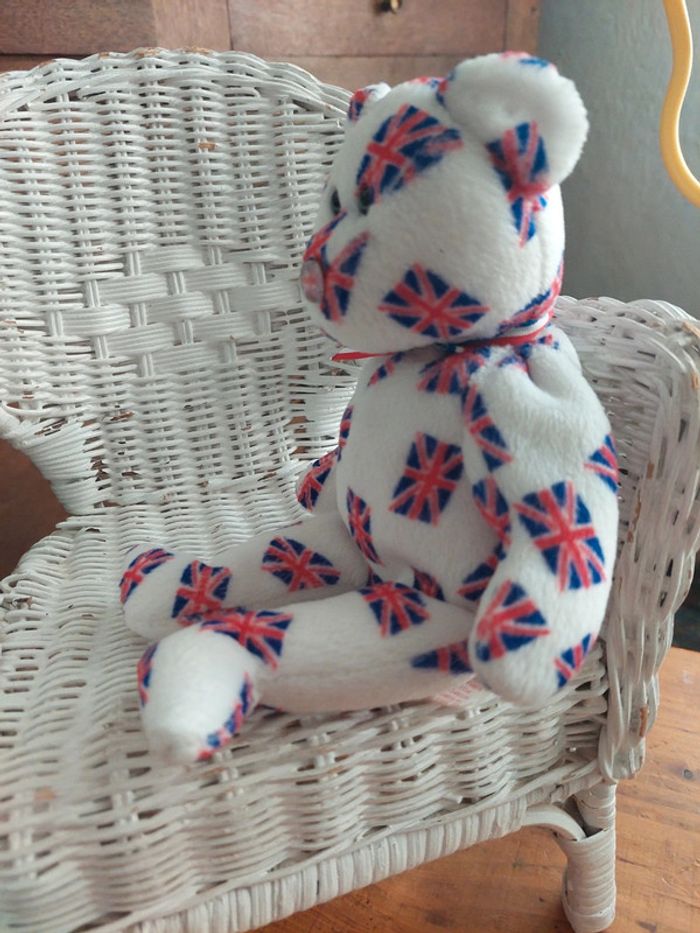 Ours en peluche union Jack Ty - photo numéro 2