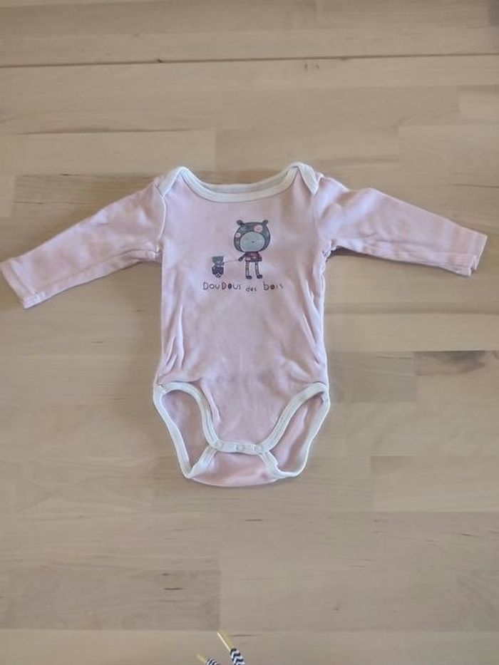 Bodies - photo numéro 4