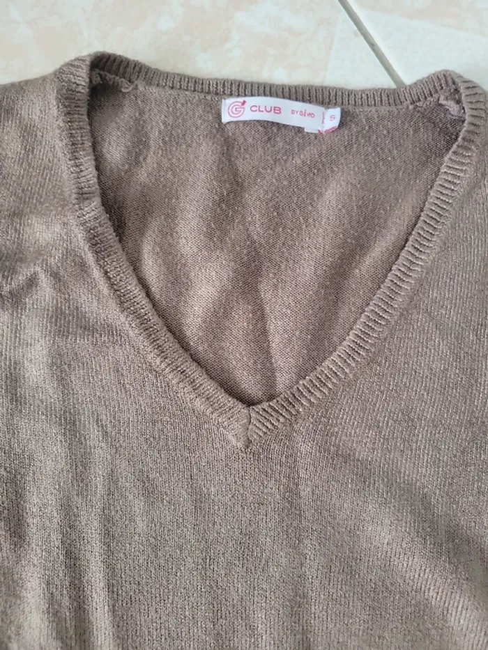 Pull taille s - photo numéro 2