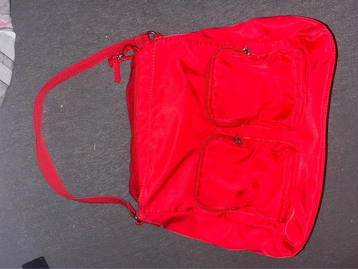 Magnifique sac à mains rouge