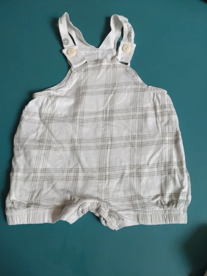 Combishort IKKS taille 3 mois