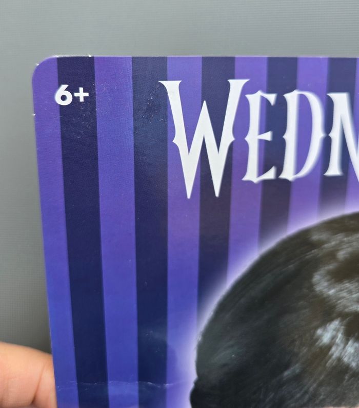 Perruque enfant Mercredi Addams 6 ans et + - photo numéro 3