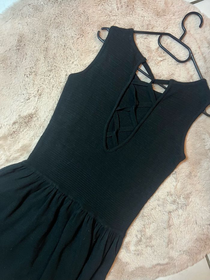 Robe noir classe femme - photo numéro 5