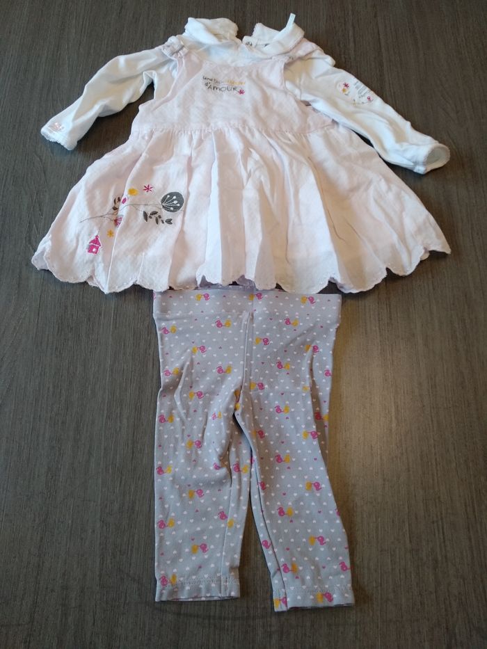 2 ensembles filles 6 mois - photo numéro 2