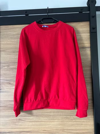 Pull rouge
