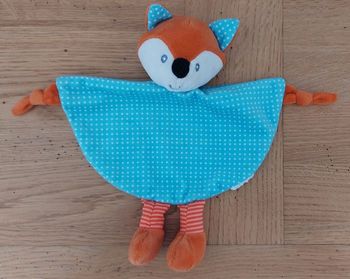 Doudou plat renard bleu orange petits pois blancs