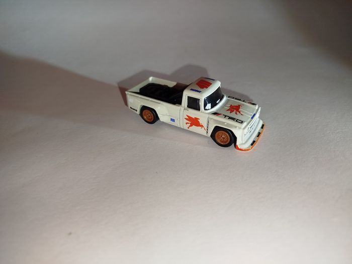 Hot Wheels Toyota Stout Drift Truck 2025