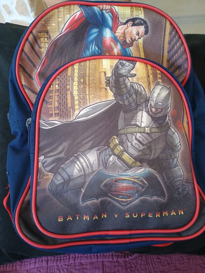 Sac à dos superman et batman