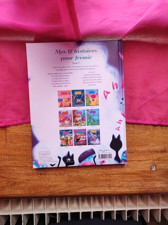 Livres Mes 12 histoires pour frémir - photo numéro 2