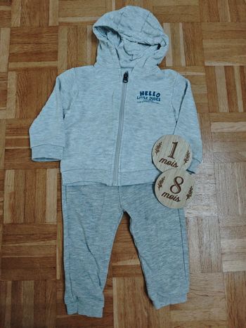 Ensemble jogging Kiabi 18 mois