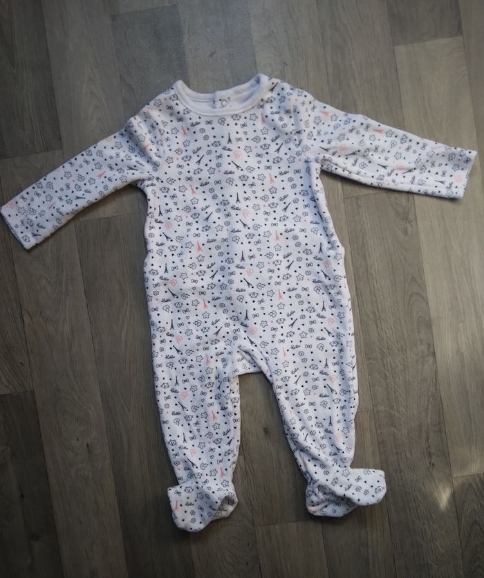 Lot pyjamas 18 mois neuf - photo numéro 2