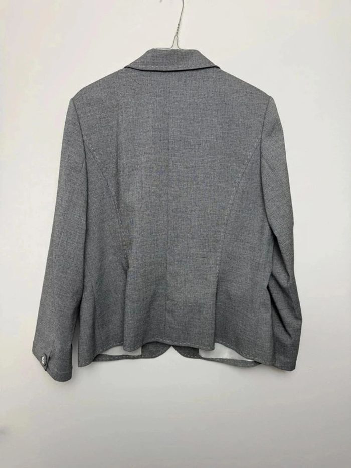 Veste Blazer Un jour Ailleurs femme grise comme neuve taille 42 - photo numéro 2