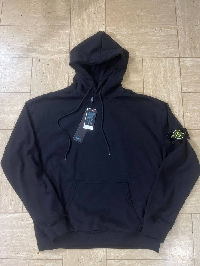 Pull stone Island