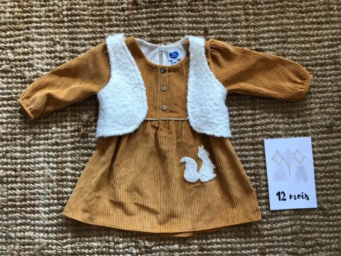 Robe à manches longues en velours - photo numéro 2